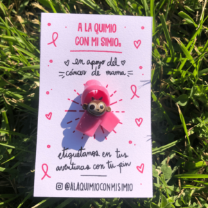 Pin simio lazo rosado